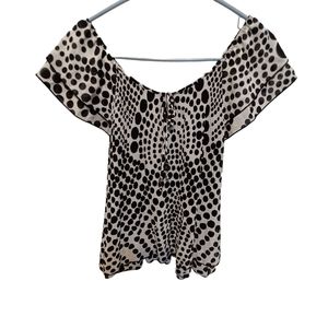 Piano polkadot ruffled lined off shoulder blouse size large